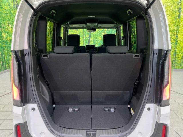 HONDA N BOX CUSTOM 2024 Image 31