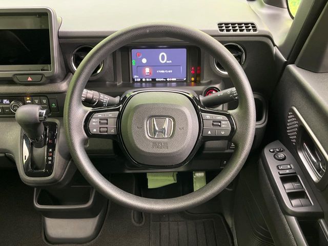 HONDA N BOX CUSTOM 2024 Image 31