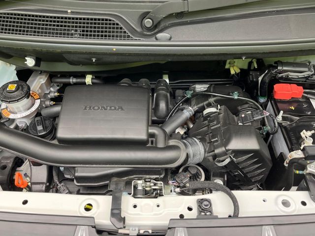 HONDA N BOX CUSTOM 2024 Image 31