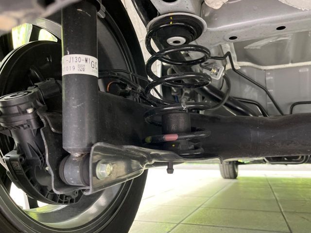 HONDA N BOX CUSTOM 2024 Image 31