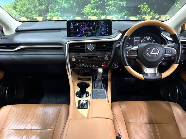 TOYOTA LEXUS RX450H 2WD 2021 Image 31