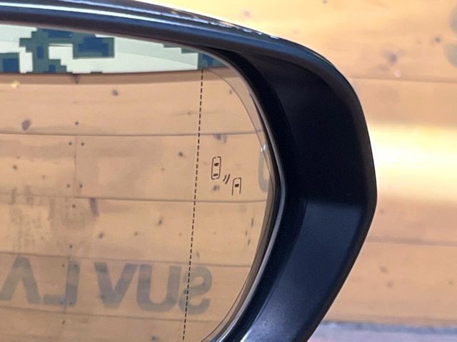 TOYOTA LEXUS RX450H 2WD 2021 Image 31