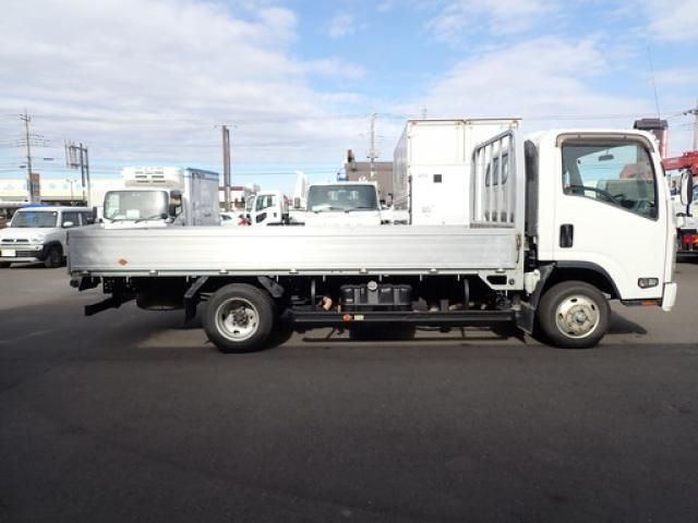 ISUZU ELF 2018 Image 31