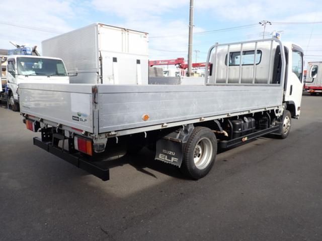 ISUZU ELF 2018 Image 31