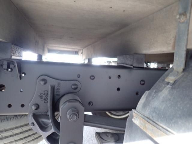 ISUZU ELF 2018 Image 31