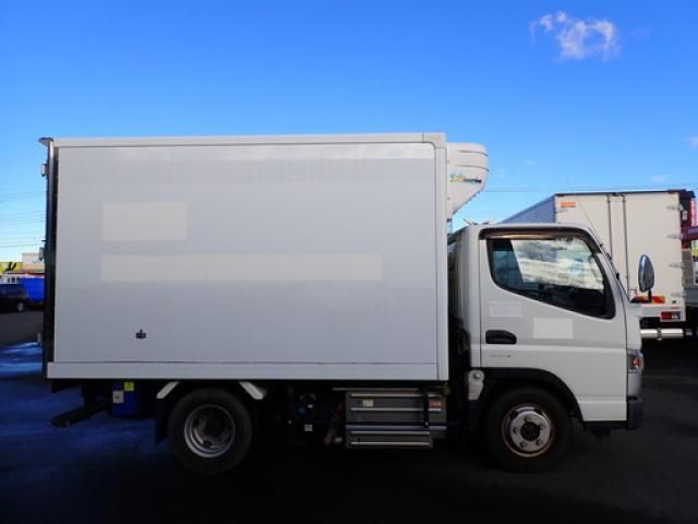 MITSUBISHI CANTER 2020 Image 31