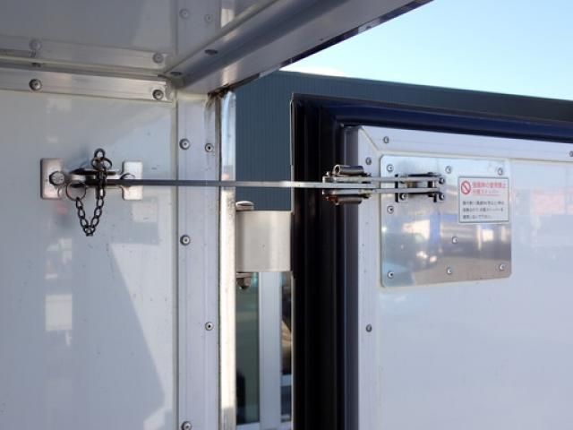 MITSUBISHI CANTER 2020 Image 31