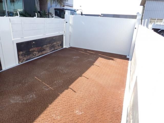 ISUZU ELF 2018 Image 31