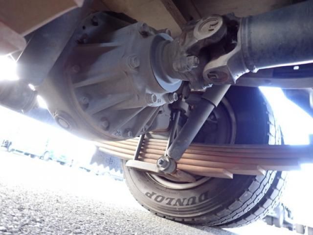 ISUZU ELF 2018 Image 31