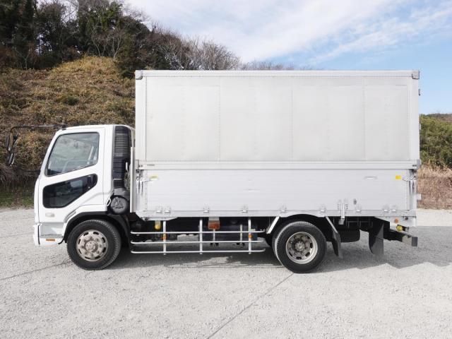 MITSUBISHI FUSOU FIGHTER 2009 Image 31