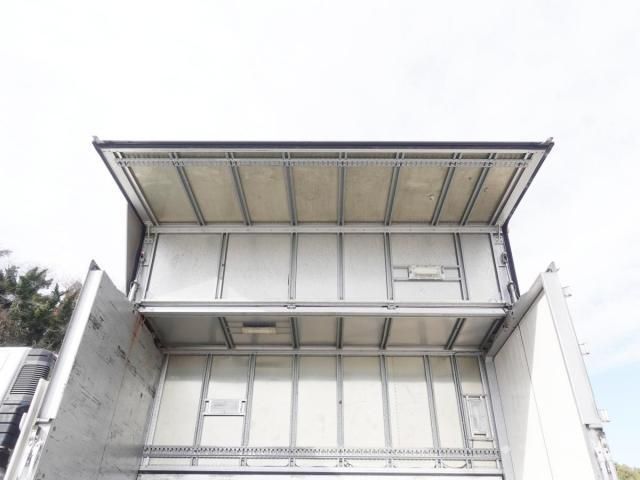 MITSUBISHI FUSOU FIGHTER 2009 Image 31