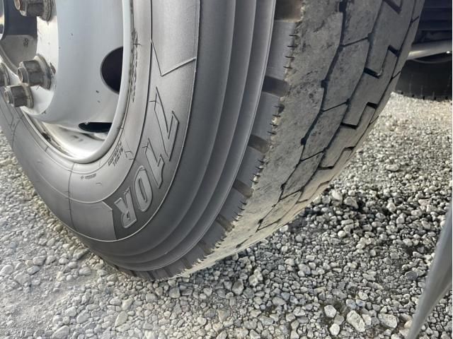 NISSAN DIESEL QUON 2016 Image 31