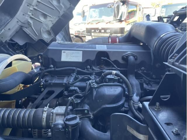 NISSAN DIESEL QUON 2016 Image 31