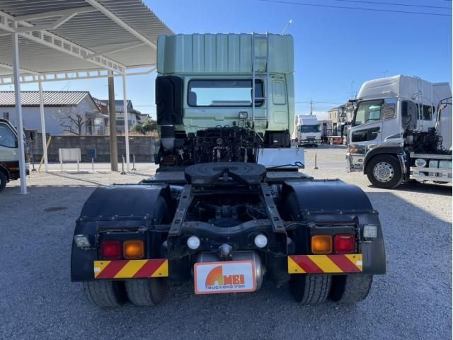 NISSAN DIESEL QUON 2017 Image 31