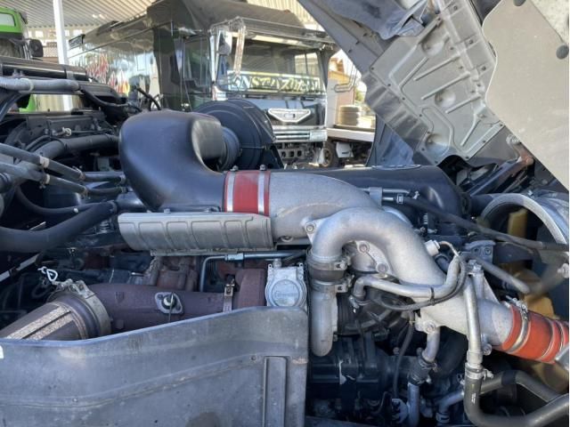 NISSAN DIESEL QUON 2017 Image 31