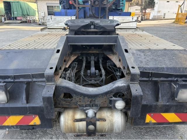 NISSAN DIESEL QUON 2012 Image 31