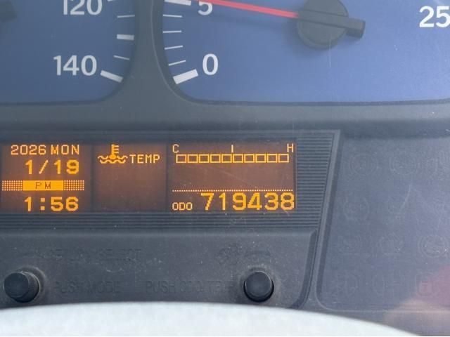 NISSAN DIESEL QUON 2012 Image 31