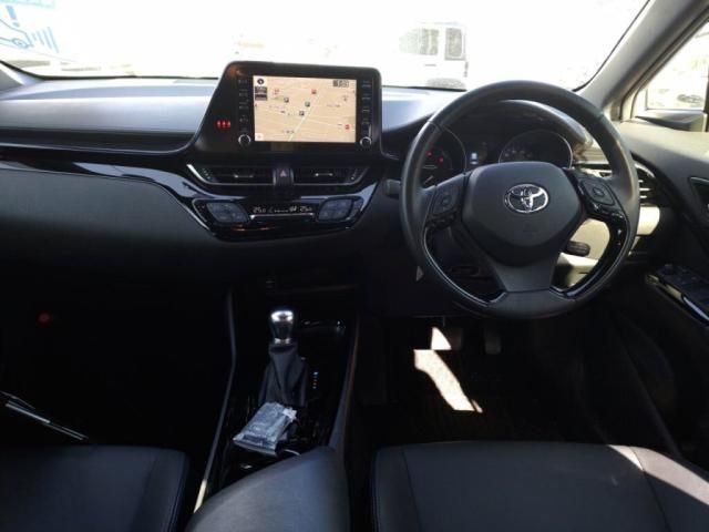 TOYOTA C-HR 2021 Image 31