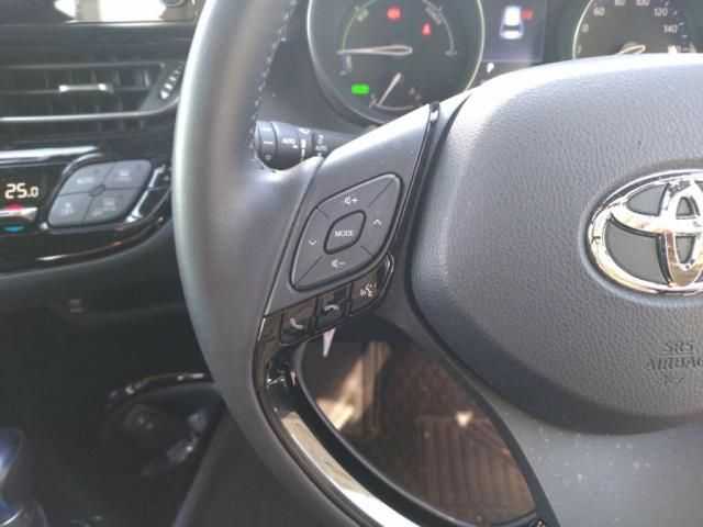 TOYOTA C-HR 2021 Image 31