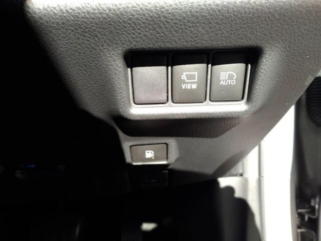 TOYOTA C-HR 2021 Image 31