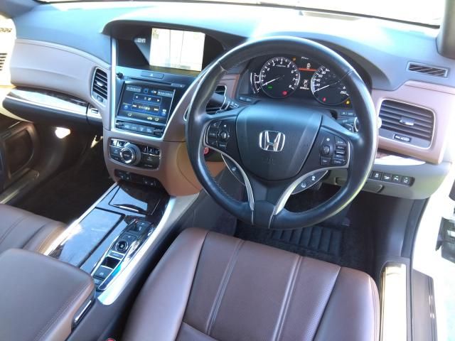 HONDA LEGEND HYBRID 2018 Image 31