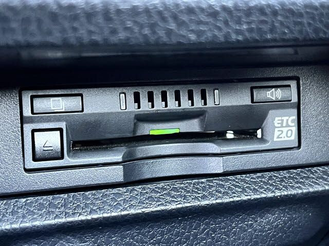 TOYOTA ESQUIRE 2019 Image 31