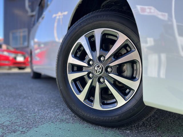 TOYOTA ESQUIRE 2019 Image 31