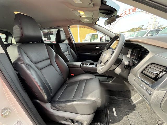 NISSAN X-TRAIL HYBRID 4WD 2023 Image 31