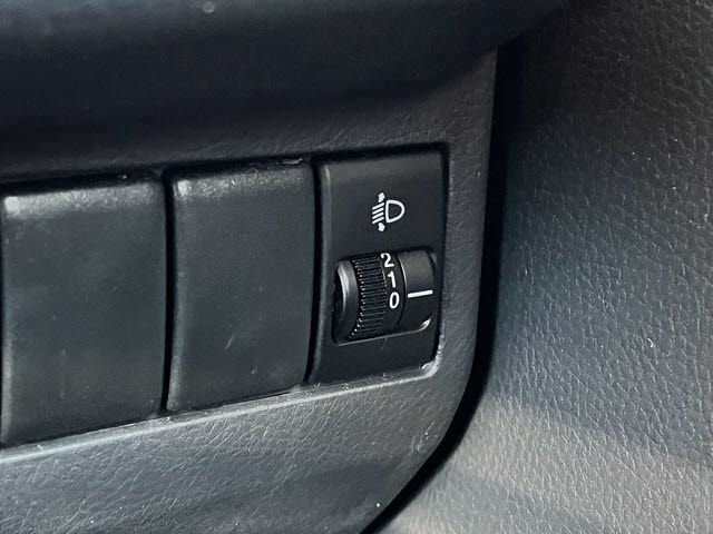 SUZUKI MR WAGON 2013 Image 31