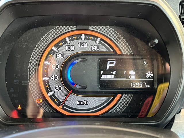 SUZUKI SPACIA GEAR 2019 Image 31