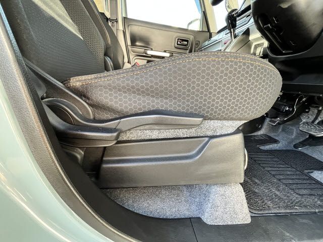 SUZUKI SPACIA GEAR 2019 Image 31