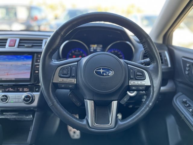 SUBARU LEGACY OUTBACK 2017 Image 31