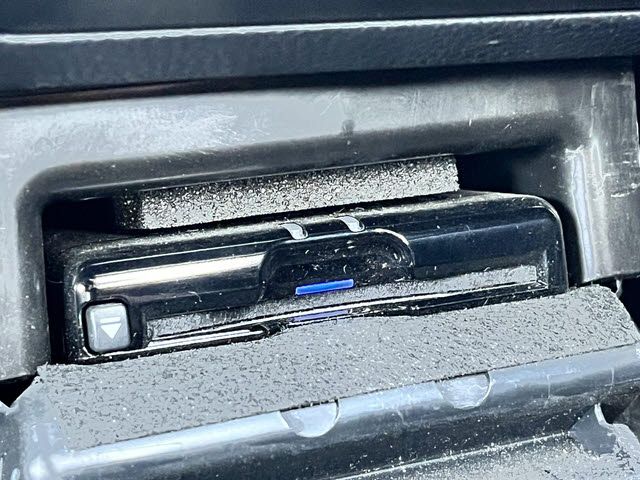 SUBARU LEGACY OUTBACK 2017 Image 31