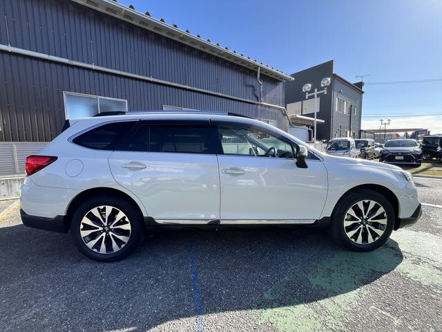 SUBARU LEGACY OUTBACK 2017 Image 31
