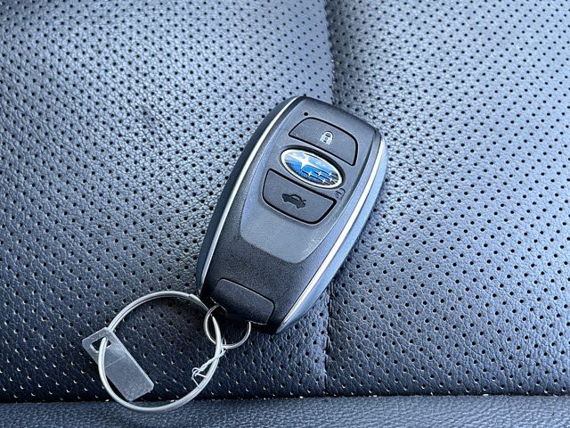 SUBARU LEGACY OUTBACK 2017 Image 31