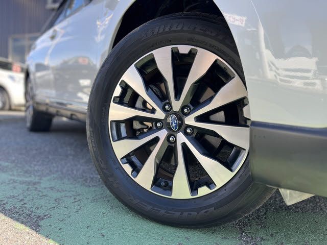 SUBARU LEGACY OUTBACK 2017 Image 31