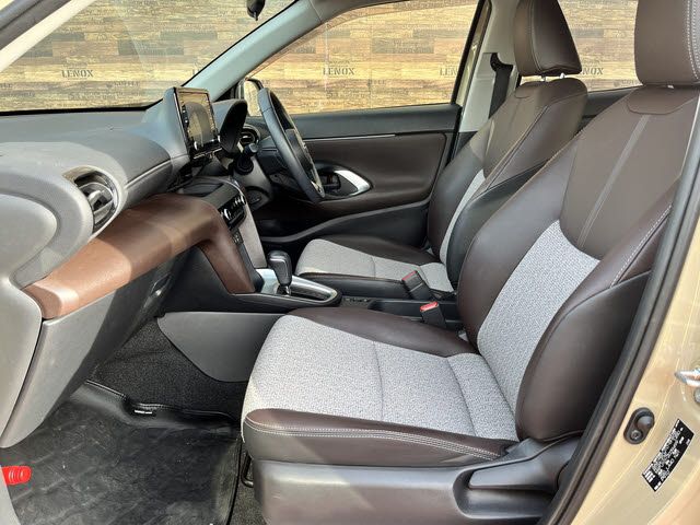 TOYOTA YARIS CROSS HYBRID 2022 Image 31