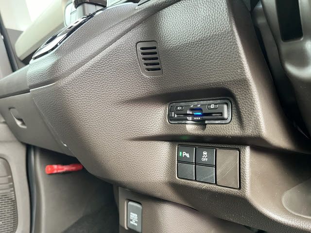HONDA N BOX 2023 Image 31