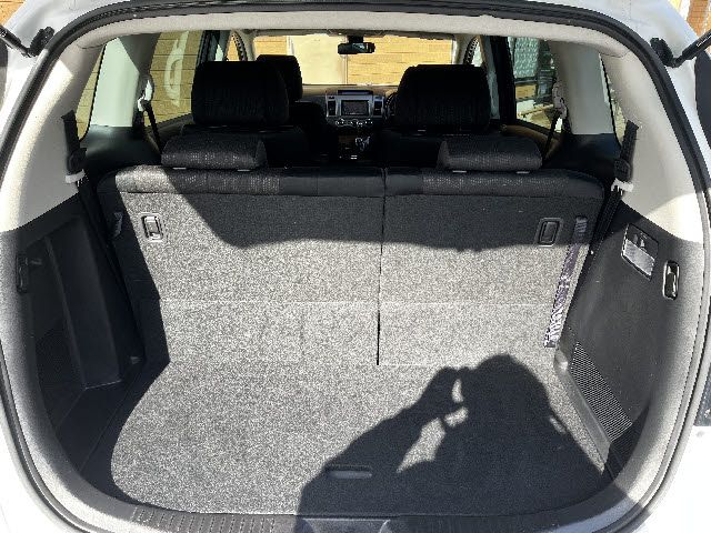 MAZDA MPV 4WD 2011 Image 31