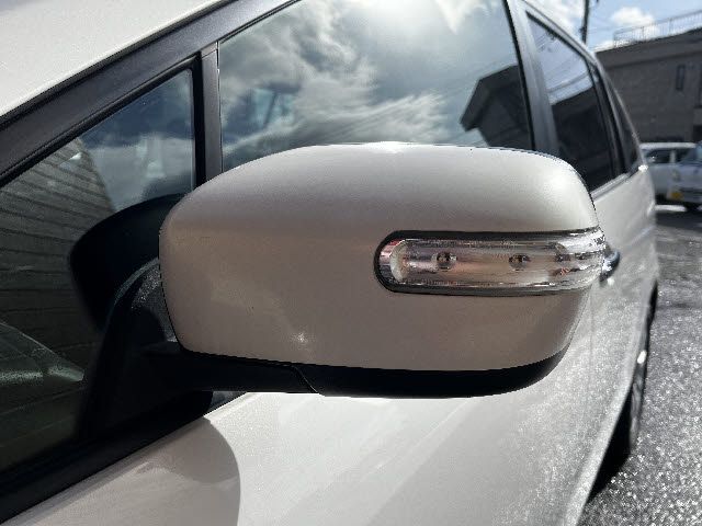 MAZDA MPV 4WD 2011 Image 31