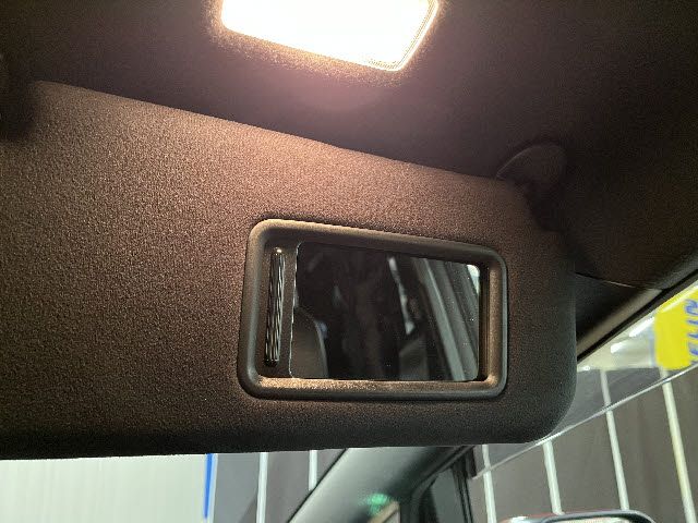 TOYOTA ESTIMA HYBRID 4WD 2018 Image 31