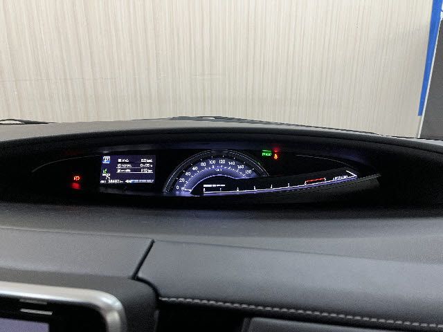 TOYOTA ESTIMA HYBRID 4WD 2018 Image 31
