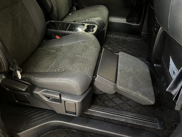 TOYOTA ESTIMA HYBRID 4WD 2018 Image 31