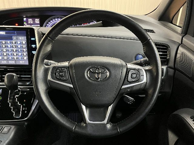 TOYOTA ESTIMA HYBRID 4WD 2018 Image 31