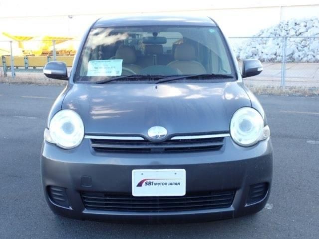 TOYOTA SIENTA 2015 Image 31