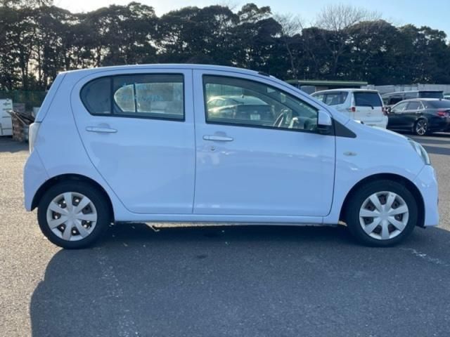 DAIHATSU MIRA E:S 2016 Image 31