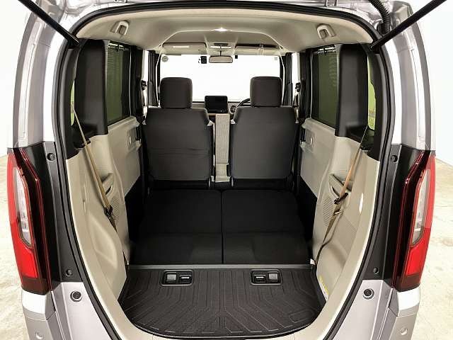 HONDA N BOX 2024 Image 31