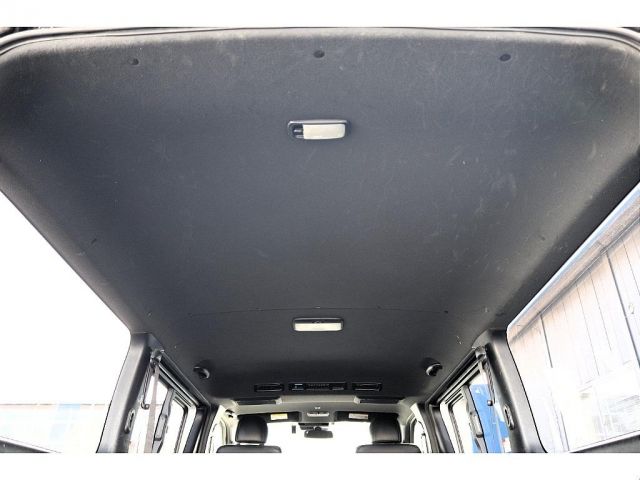 TOYOTA HIACE VAN 2WD 2019 Image 31
