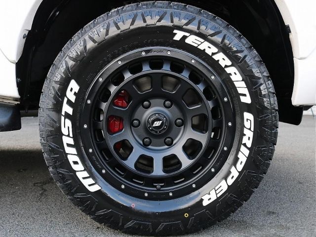 TOYOTA HILUX 4WD 2022 Image 31