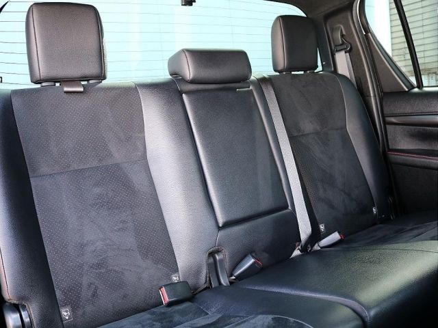 TOYOTA HILUX 4WD 2022 Image 31